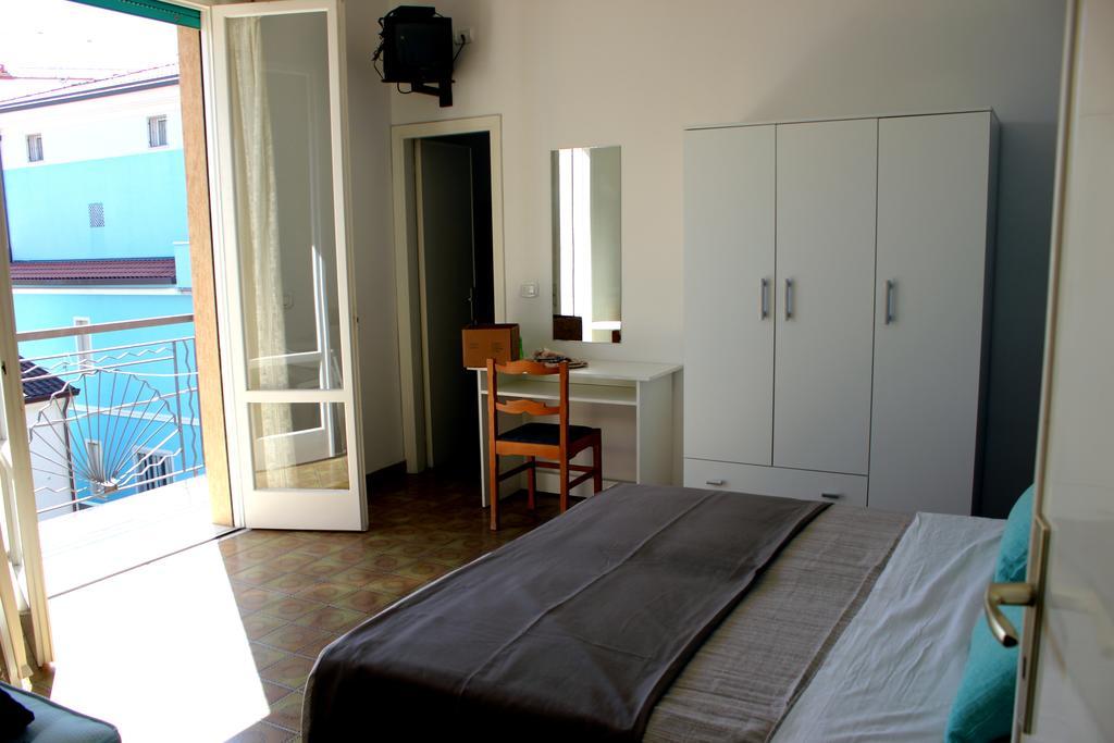 Le Aromatiche B&B Viserbella di Rimini Bilik gambar